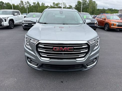 Used 2024 GMC Terrain SLT w/ Tech Package AWD/4WD image 3