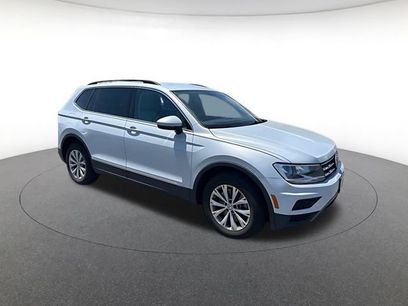 Used 2018 Volkswagen Tiguan SE w/ 3rd Row Seat Package