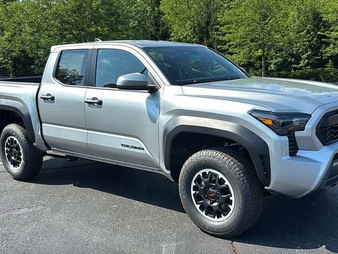 New 2026 Toyota Tacoma TRD Off-Road AWD/4WD image 29