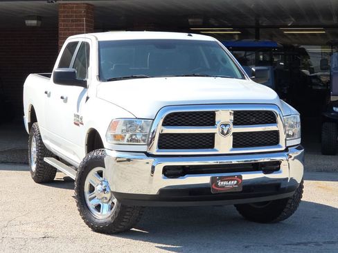 Used 2017 RAM 2500 SLT image 1