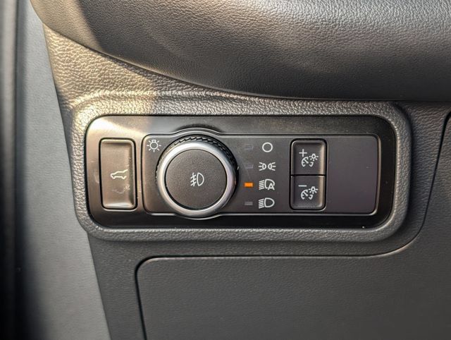 Used 2025 Ford Explorer ST-Line RWD image 20