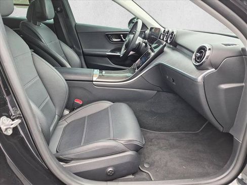 Used 2023 Mercedes-Benz C 300 Sedan image 20