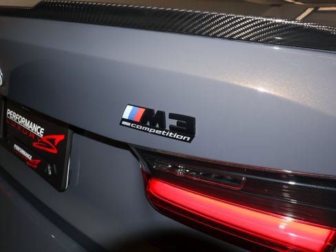 Used 2023 BMW M3 Competition w/ M Carbon Exterior Package AWD/4WD image 46
