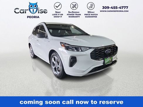 Used 2023 Ford Escape ST-Line FWD image 1