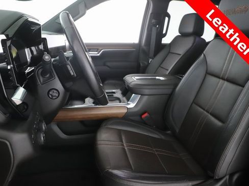 Used 2022 Chevrolet Silverado 1500 High Country image 16