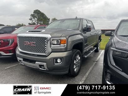 Used 2017 GMC Sierra 2500 Denali w/ Duramax Plus Package