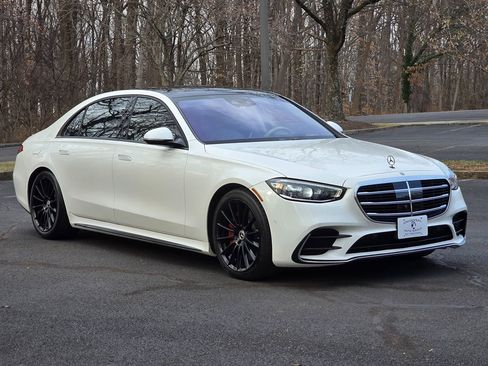 Used 2022 Mercedes-Benz S 500 4MATIC image 8