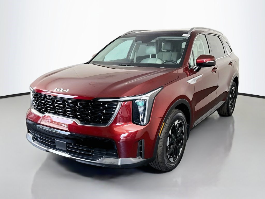 Used 2025 Kia Sorento S w/ Panoramic Sunroof Package FWD image 4