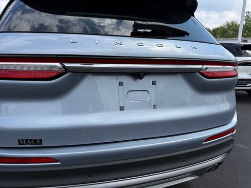 Used 2022 Lincoln Corsair AWD w/ Premium Package image 7