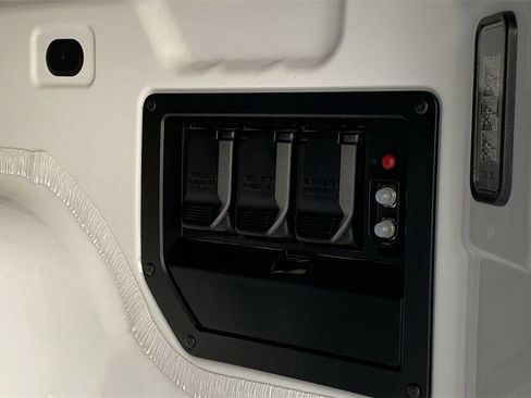 New 2024 Chevrolet Silverado EV W/T image 39