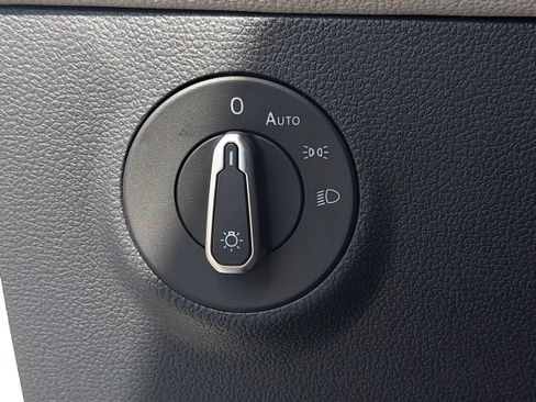 New 2026 Volkswagen Taos S image 22