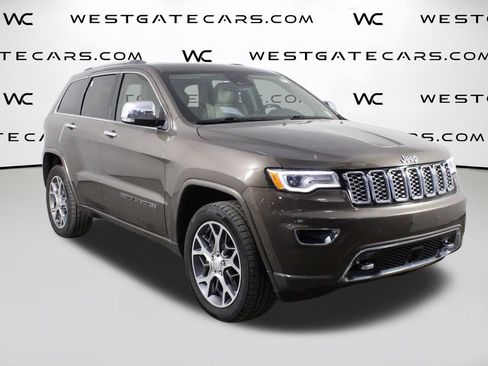 Used 2021 Jeep Grand Cherokee Overland AWD/4WD image 45