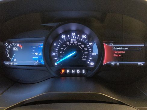 Used 2020 Ford Edge SEL w/ Convenience Package FWD image 23