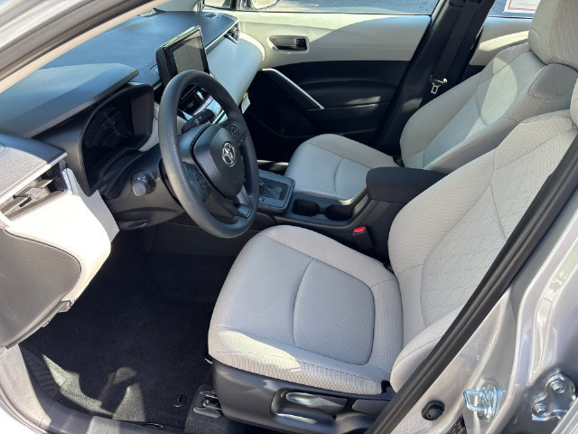 Certified 2026 Toyota Corolla Cross L FWD image 24
