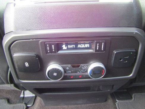 Used 2021 Ford Expedition Max Limited image 23
