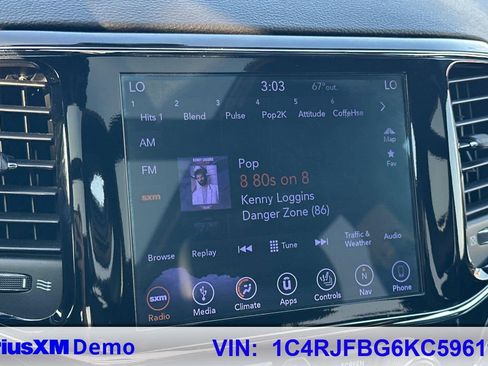 Used 2019 Jeep Grand Cherokee Limited w/ Luxury Group II image 28