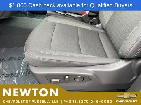 New 2026 Chevrolet Silverado 2500 Custom w/ Custom Value Package AWD/4WD image 6