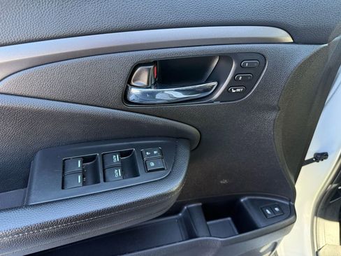 Used 2021 Honda Pilot EX-L image 18