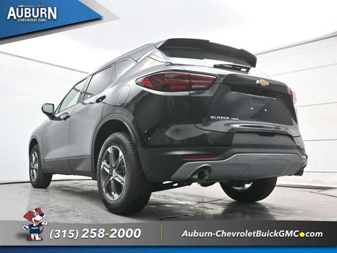 New 2026 Chevrolet Blazer LT w/ Convenience Package image 20
