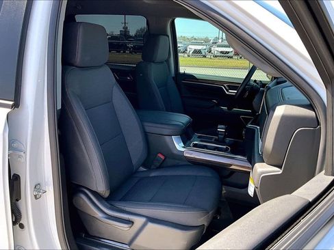 Used 2025 Chevrolet Silverado 1500 RST AWD/4WD image 10