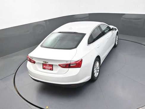 Used 2016 Chevrolet Malibu LT FWD image 29