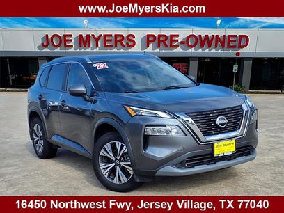 Used 2022 Nissan Rogue SV w/ SV Premium Package