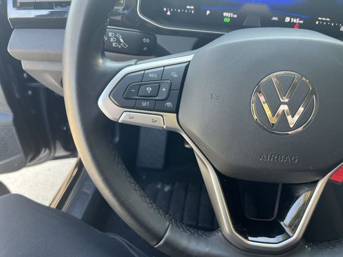 Certified 2025 Volkswagen Jetta S image 18