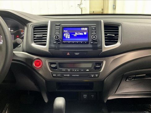 Used 2019 Honda Ridgeline Sport image 6