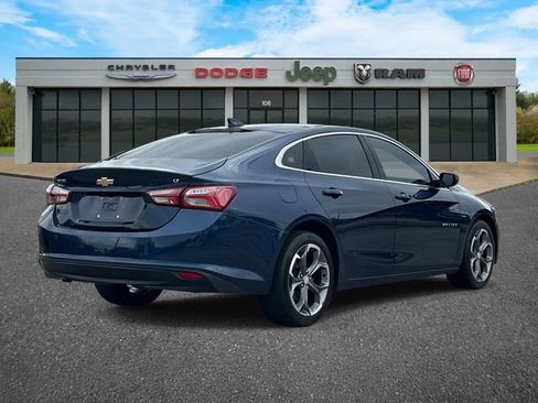 Used 2020 Chevrolet Malibu LT FWD image 4