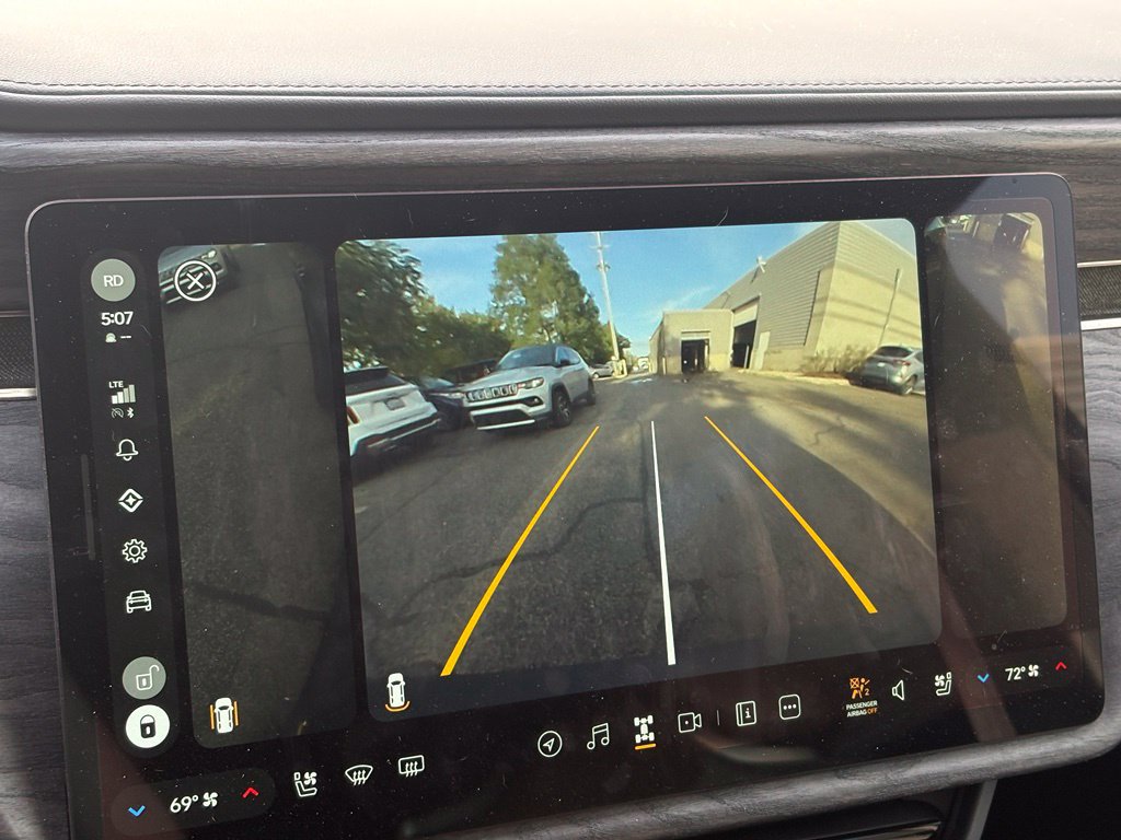 Used 2022 Rivian R1S Launch Edition Quad AWD/4WD image 42