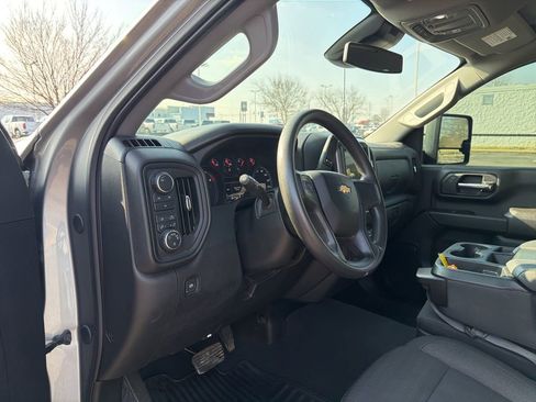 Certified 2025 Chevrolet Silverado 2500 Custom w/ Custom Value Package image 12