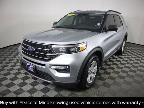 Certified 2020 Ford Explorer XLT w/ Equipment Group 202A AWD/4WD image 9