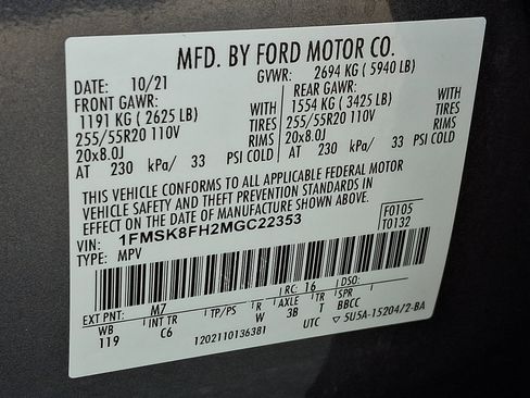 Used 2021 Ford Explorer Limited w/ Equipment Group 301A image 30