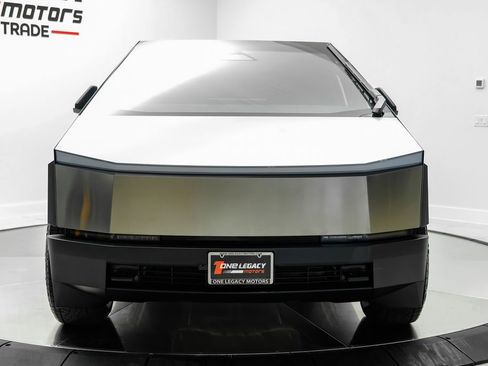 Used 2024 Tesla Cybertruck Cyberbeast AWD/4WD image 2