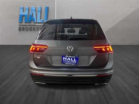 Used 2020 Volkswagen Tiguan S image 4