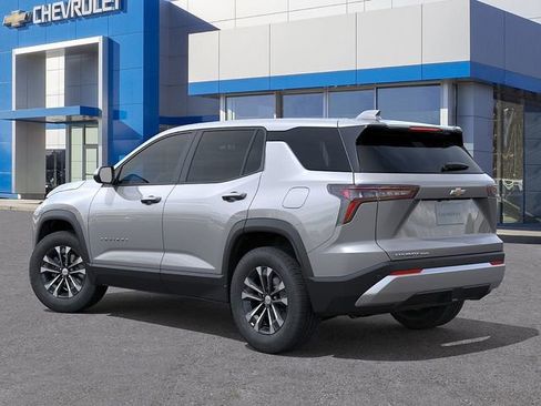 New 2026 Chevrolet Equinox LT image 3