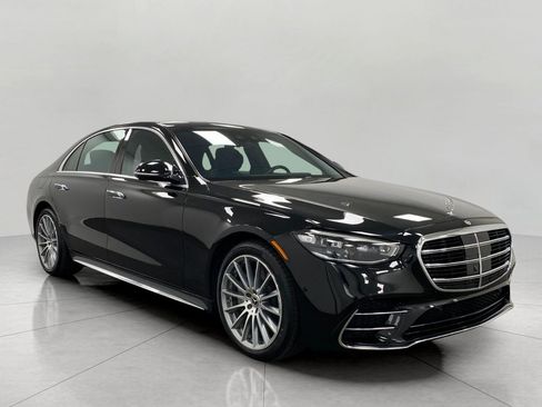 Certified 2023 Mercedes-Benz S 500 4MATIC image 1