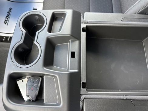 New 2026 Chevrolet Silverado 1500 LT image 38