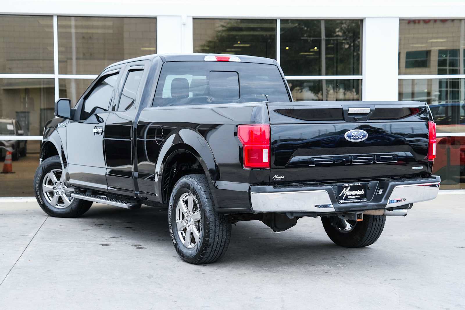 Used 2020 Ford F150 XLT w/ Equipment Group 302A Luxury AWD/4WD image 16