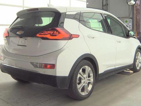 Used 2020 Chevrolet Bolt LT image 3