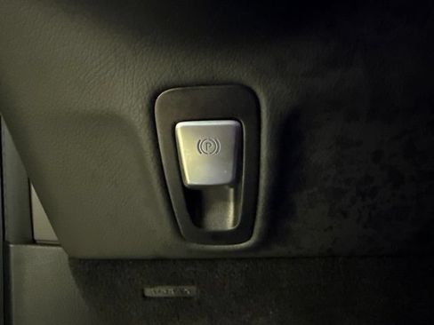 Used 2021 Mercedes-Benz G 550 image 20