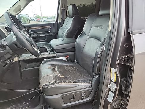 Used 2015 RAM 2500 Laramie w/ Convenience Group AWD/4WD image 30