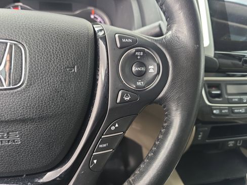 Used 2019 Honda Ridgeline RTL-E image 17