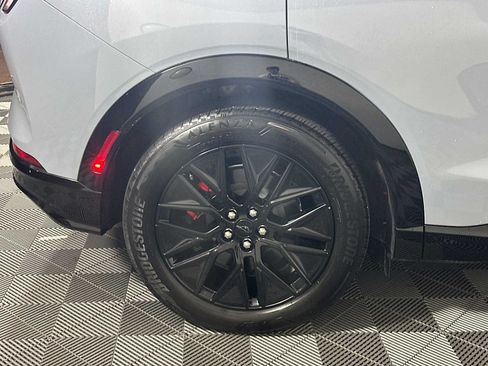 Used 2025 Ford Mustang Mach-E Premium w/ Sport Appearance Package AWD/4WD image 24