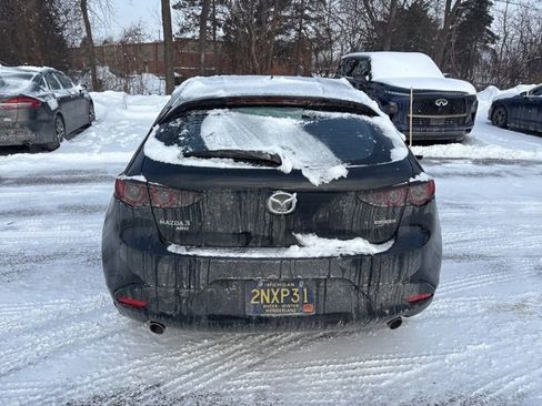 Used 2021 MAZDA MAZDA3 s image 6