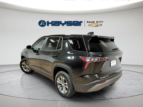 Used 2026 Chevrolet Equinox LT AWD/4WD image 16