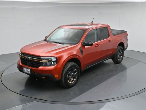 Certified 2024 Ford Maverick Tremor w/ Tremor Off-Road Package AWD/4WD image 41
