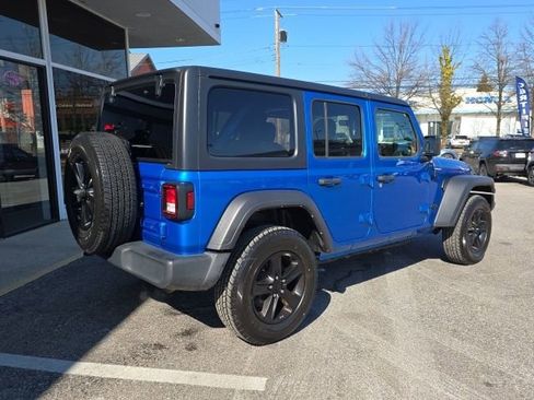 Used 2022 Jeep Wrangler Unlimited Sport image 26