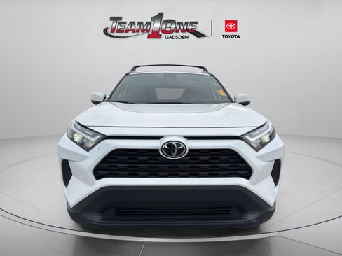 Certified 2025 Toyota RAV4 XLE image 4