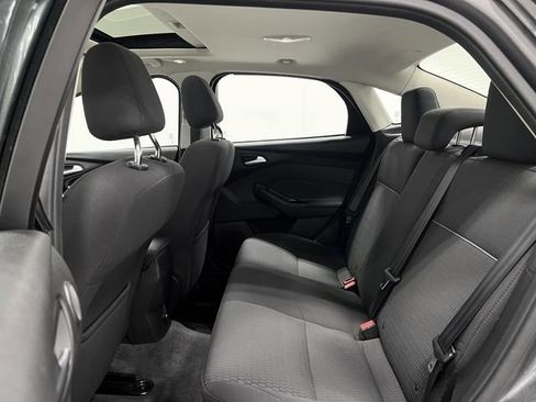 Used 2012 Ford Focus SEL image 27